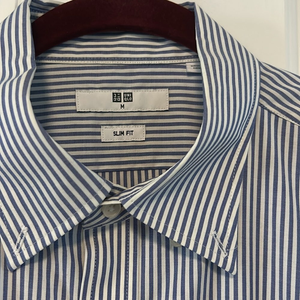 UNIQLO men’s shirt - Picture 2 of 3